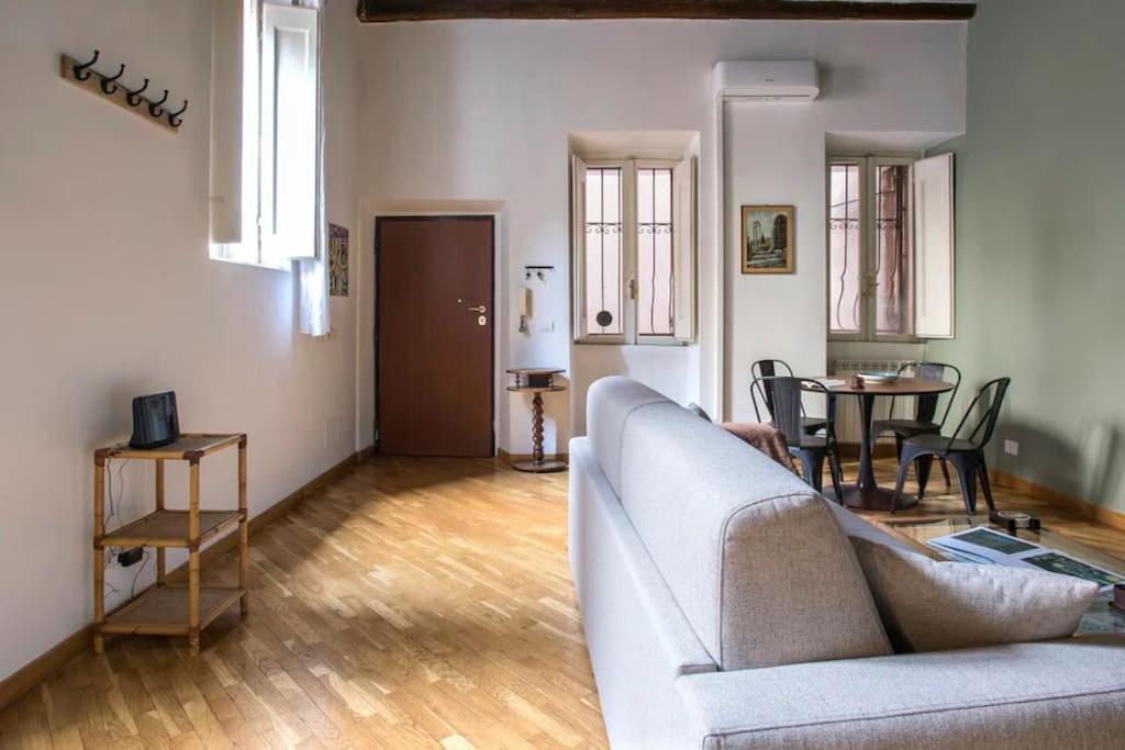 Casa Verde - Cozy Apartment By Campo De' Fiori ローマ エクステリア 写真